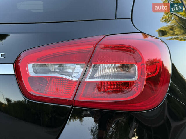 Черный Мерседес ГЛА-Класс, объемом двигателя 1.99 л и пробегом 119 тыс. км за 16900 $, фото 20 на Automoto.ua