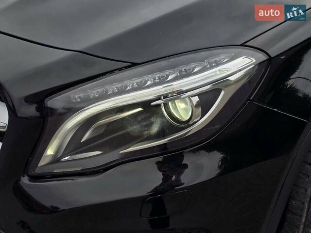 Черный Мерседес ГЛА-Класс, объемом двигателя 2.14 л и пробегом 251 тыс. км за 16999 $, фото 5 на Automoto.ua