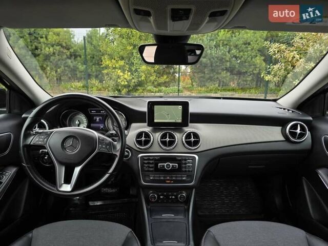 Черный Мерседес ГЛА-Класс, объемом двигателя 2.14 л и пробегом 251 тыс. км за 16999 $, фото 1 на Automoto.ua