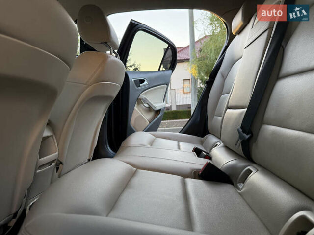 Черный Мерседес ГЛА-Класс, объемом двигателя 1.99 л и пробегом 119 тыс. км за 16900 $, фото 79 на Automoto.ua