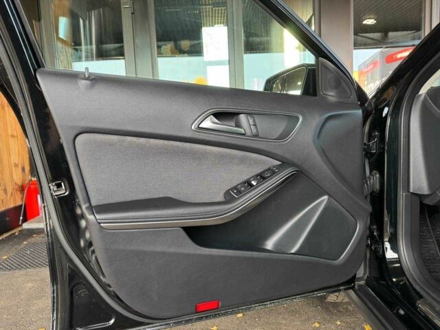 Чорний Мерседес ГЛА-Клас, об'ємом двигуна 2.14 л та пробігом 251 тис. км за 16999 $, фото 3 на Automoto.ua