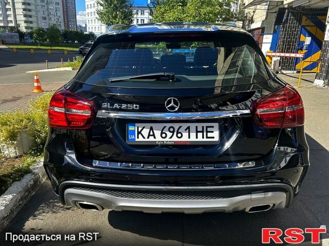 Чорний Мерседес ГЛА-Клас, об'ємом двигуна 2 л та пробігом 150 тис. км за 16900 $, фото 8 на Automoto.ua