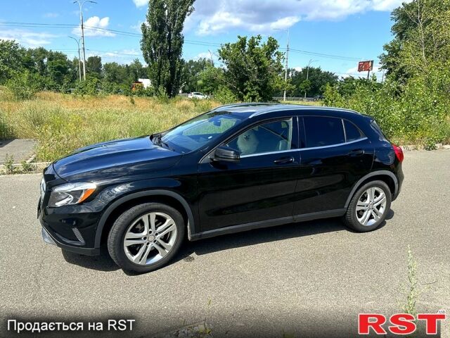 Чорний Мерседес ГЛА-Клас, об'ємом двигуна 2 л та пробігом 210 тис. км за 17500 $, фото 2 на Automoto.ua