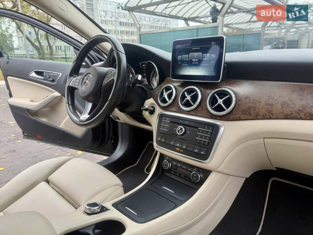 Мерседес ГЛА-Класс 2015 в Киеве на Automoto.ua Черный Мерседес ГЛА-Класс, объемом двигателя 1.99 л и пробегом 90 тыс. км за 13799 $, фото 26 на Automoto.ua