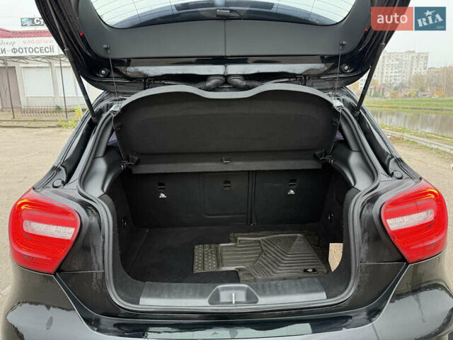 Чорний Мерседес ГЛА-Клас, об'ємом двигуна 1.6 л та пробігом 110 тис. км за 20000 $, фото 16 на Automoto.ua