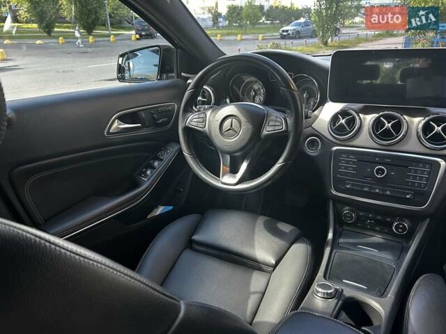 Черный Мерседес ГЛА-Класс, объемом двигателя 1.99 л и пробегом 151 тыс. км за 16900 $, фото 5 на Automoto.ua