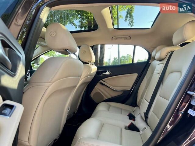 Чорний Мерседес ГЛА-Клас, об'ємом двигуна 1.99 л та пробігом 57 тис. км за 17400 $, фото 16 на Automoto.ua