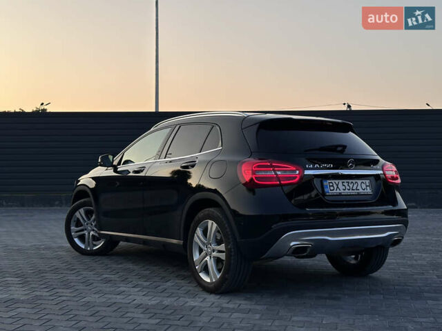 Черный Мерседес ГЛА-Класс, объемом двигателя 2 л и пробегом 150 тыс. км за 19000 $, фото 13 на Automoto.ua