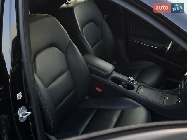 Черный Мерседес ГЛА-Класс, объемом двигателя 2 л и пробегом 150 тыс. км за 19000 $, фото 5 на Automoto.ua