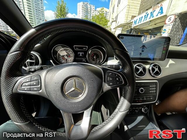 Чорний Мерседес ГЛА-Клас, об'ємом двигуна 2 л та пробігом 150 тис. км за 16900 $, фото 11 на Automoto.ua