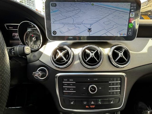 Чорний Мерседес ГЛА-Клас, об'ємом двигуна 2 л та пробігом 150 тис. км за 16900 $, фото 9 на Automoto.ua