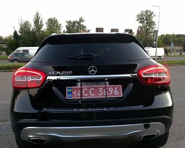 Черный Мерседес ГЛА-Класс, объемом двигателя 1.99 л и пробегом 202 тыс. км за 17200 $, фото 16 на Automoto.ua