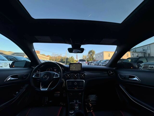 Чорний Мерседес ГЛА-Клас, об'ємом двигуна 2 л та пробігом 77 тис. км за 11700 $, фото 8 на Automoto.ua