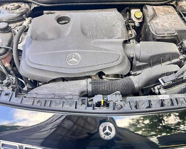 Мерседес ГЛА-Класс 2016 в Киеве на Automoto.ua Черный Мерседес ГЛА-Класс, объемом двигателя 1.99 л и пробегом 111 тыс. км за 17000 $, фото 9 на Automoto.ua