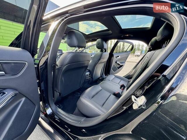 Черный Мерседес ГЛА-Класс, объемом двигателя 1.99 л и пробегом 99 тыс. км за 19900 $, фото 39 на Automoto.ua