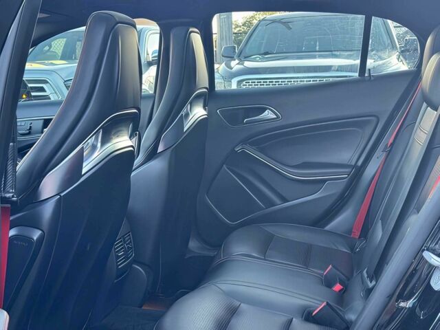 Чорний Мерседес ГЛА-Клас, об'ємом двигуна 2 л та пробігом 77 тис. км за 11700 $, фото 12 на Automoto.ua