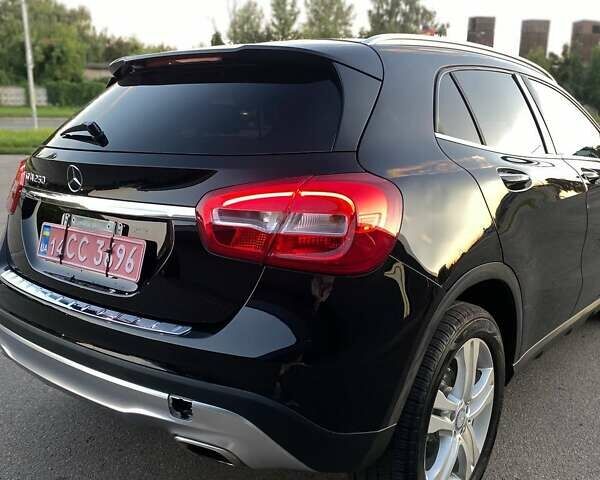 Черный Мерседес ГЛА-Класс, объемом двигателя 1.99 л и пробегом 202 тыс. км за 17200 $, фото 1 на Automoto.ua