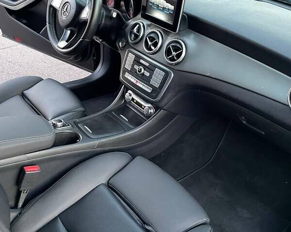 Черный Мерседес ГЛА-Класс, объемом двигателя 1.99 л и пробегом 202 тыс. км за 17200 $, фото 29 на Automoto.ua