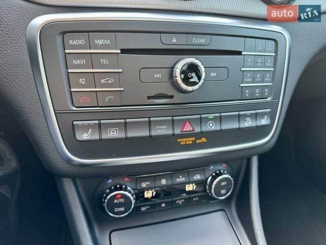 Черный Мерседес ГЛА-Класс, объемом двигателя 1.99 л и пробегом 99 тыс. км за 19900 $, фото 55 на Automoto.ua