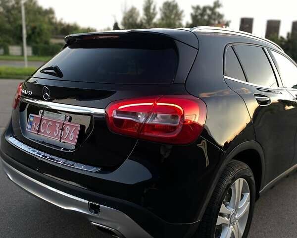 Черный Мерседес ГЛА-Класс, объемом двигателя 1.99 л и пробегом 202 тыс. км за 17200 $, фото 5 на Automoto.ua