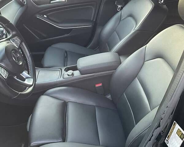 Черный Мерседес ГЛА-Класс, объемом двигателя 1.99 л и пробегом 202 тыс. км за 17200 $, фото 39 на Automoto.ua