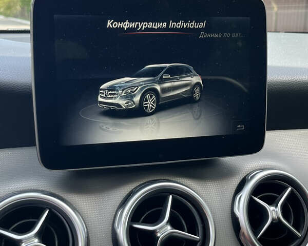 Черный Мерседес ГЛА-Класс, объемом двигателя 1.99 л и пробегом 121 тыс. км за 16000 $, фото 33 на Automoto.ua