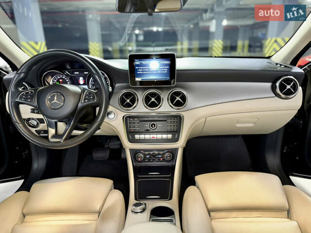 Черный Мерседес ГЛА-Класс, объемом двигателя 1.6 л и пробегом 61 тыс. км за 23800 $, фото 31 на Automoto.ua