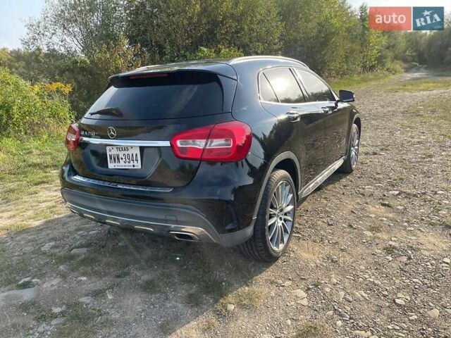 Чорний Мерседес ГЛА-Клас, об'ємом двигуна 2 л та пробігом 50 тис. км за 17800 $, фото 6 на Automoto.ua