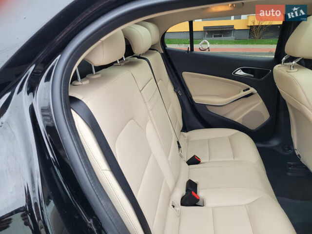 Чорний Мерседес ГЛА-Клас, об'ємом двигуна 1.99 л та пробігом 88 тис. км за 21000 $, фото 28 на Automoto.ua