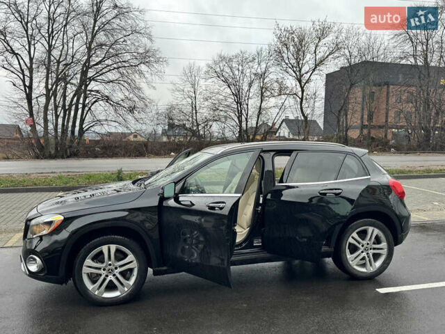 Чорний Мерседес ГЛА-Клас, об'ємом двигуна 1.99 л та пробігом 88 тис. км за 21000 $, фото 18 на Automoto.ua