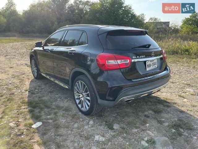 Чорний Мерседес ГЛА-Клас, об'ємом двигуна 2 л та пробігом 50 тис. км за 17800 $, фото 8 на Automoto.ua