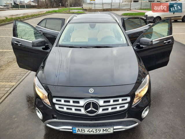 Чорний Мерседес ГЛА-Клас, об'ємом двигуна 1.99 л та пробігом 88 тис. км за 21000 $, фото 43 на Automoto.ua