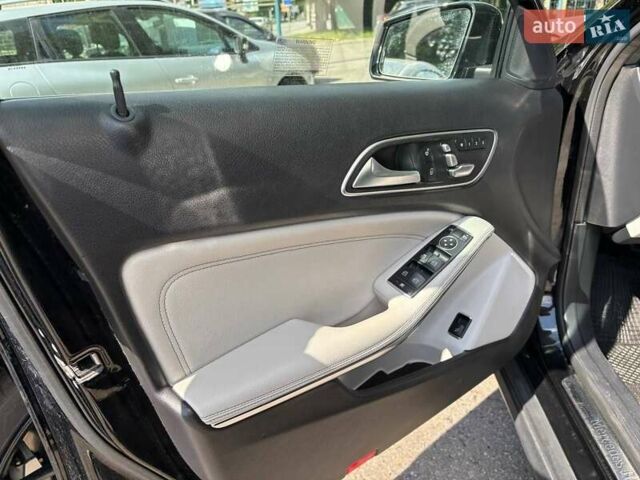 Мерседес ГЛА-Класс 2019 в Полтаве на Automoto.ua Черный Мерседес ГЛА-Класс, объемом двигателя 1.99 л и пробегом 110 тыс. км за 20500 $, фото 21 на Automoto.ua