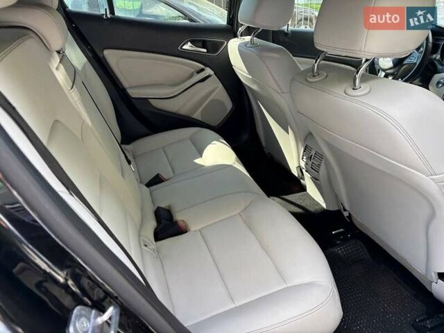Мерседес ГЛА-Класс 2019 в Полтаве на Automoto.ua Черный Мерседес ГЛА-Класс, объемом двигателя 1.99 л и пробегом 110 тыс. км за 20500 $, фото 22 на Automoto.ua