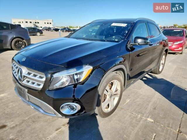 Черный Мерседес ГЛА-Класс, объемом двигателя 1.99 л и пробегом 170 тыс. км за 4200 $, фото 1 на Automoto.ua