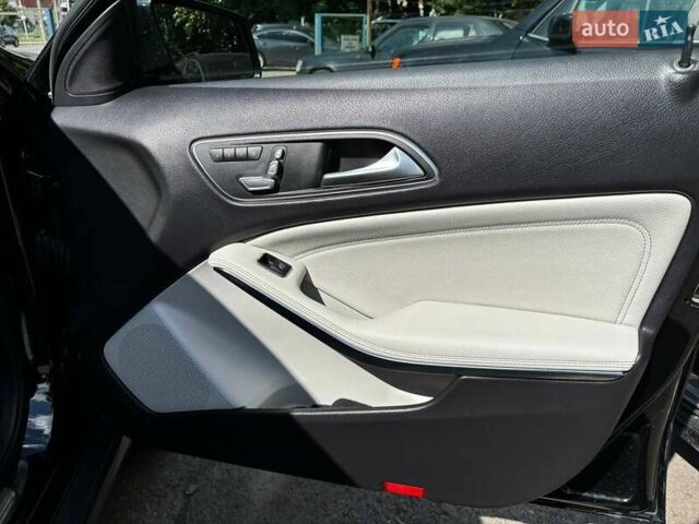 Мерседес ГЛА-Класс 2019 в Полтаве на Automoto.ua Черный Мерседес ГЛА-Класс, объемом двигателя 1.99 л и пробегом 110 тыс. км за 20500 $, фото 24 на Automoto.ua