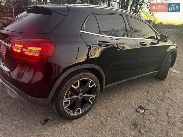Чорний Мерседес ГЛА-Клас, об'ємом двигуна 1.99 л та пробігом 164 тис. км за 20800 $, фото 14 на Automoto.ua