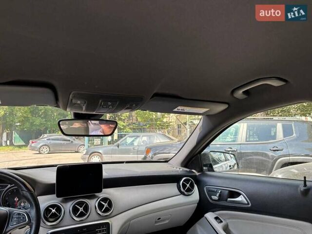Мерседес ГЛА-Класс 2019 в Полтаве на Automoto.ua Черный Мерседес ГЛА-Класс, объемом двигателя 1.99 л и пробегом 110 тыс. км за 20500 $, фото 23 на Automoto.ua