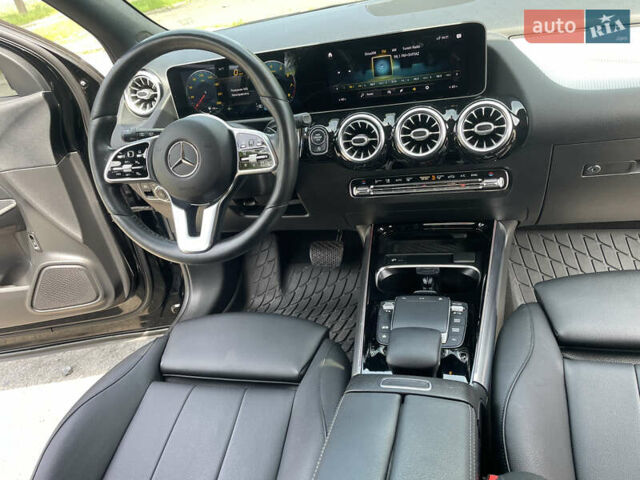 Мерседес ГЛА-Класс 2020 в Владимир-Волынский на Automoto.ua Черный Мерседес ГЛА-Класс, объемом двигателя 2 л и пробегом 95 тыс. км за 33500 $, фото 44 на Automoto.ua
