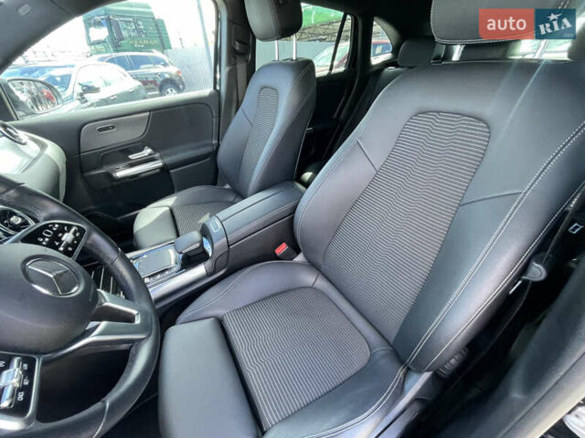 Мерседес ГЛА-Класс 2020 в Мукачеве на Automoto.ua Черный Мерседес ГЛА-Класс, объемом двигателя 1.4 л и пробегом 57 тыс. км за 34500 $, фото 47 на Automoto.ua