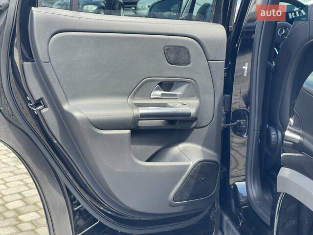 Мерседес ГЛА-Класс 2020 в Мукачеве на Automoto.ua Черный Мерседес ГЛА-Класс, объемом двигателя 1.4 л и пробегом 57 тыс. км за 34500 $, фото 29 на Automoto.ua