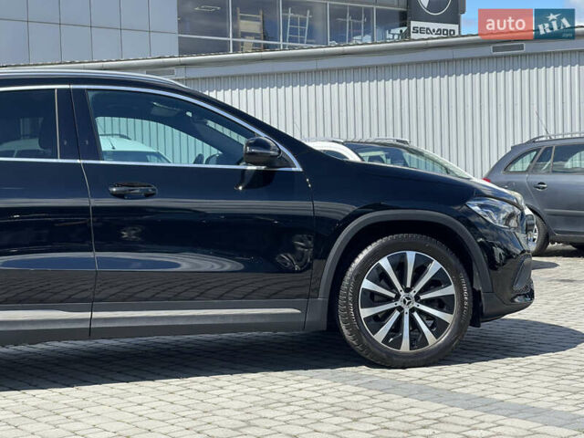 Мерседес ГЛА-Класс 2020 в Мукачеве на Automoto.ua Черный Мерседес ГЛА-Класс, объемом двигателя 1.4 л и пробегом 57 тыс. км за 34500 $, фото 13 на Automoto.ua