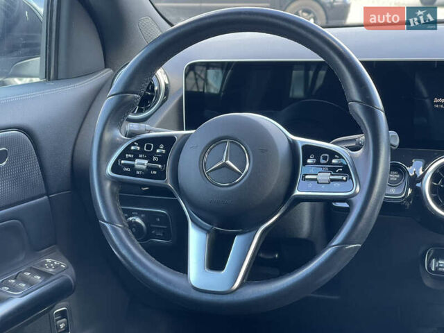 Мерседес ГЛА-Класс 2020 в Мукачеве на Automoto.ua Черный Мерседес ГЛА-Класс, объемом двигателя 1.4 л и пробегом 57 тыс. км за 34500 $, фото 21 на Automoto.ua