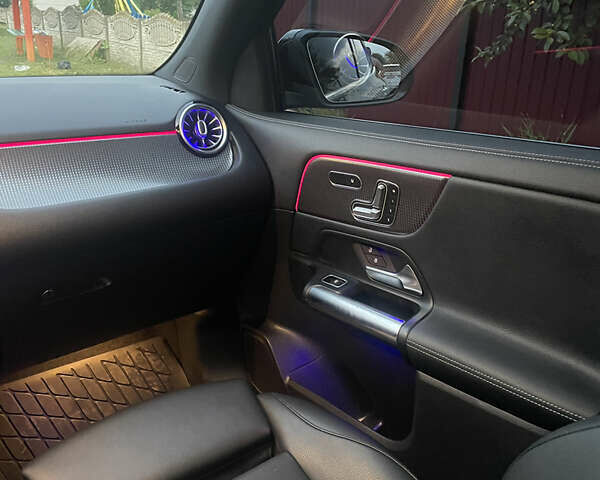 Мерседес ГЛА-Класс 2020 в Владимир-Волынский на Automoto.ua Черный Мерседес ГЛА-Класс, объемом двигателя 2 л и пробегом 95 тыс. км за 33500 $, фото 53 на Automoto.ua