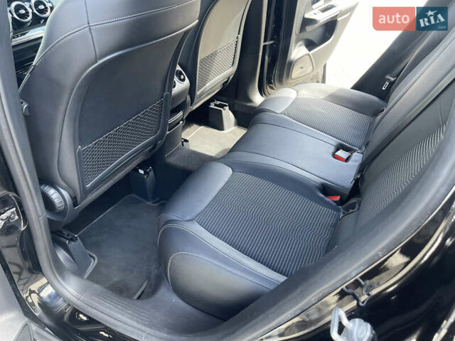 Мерседес ГЛА-Класс 2020 в Мукачеве на Automoto.ua Черный Мерседес ГЛА-Класс, объемом двигателя 1.4 л и пробегом 57 тыс. км за 34500 $, фото 27 на Automoto.ua