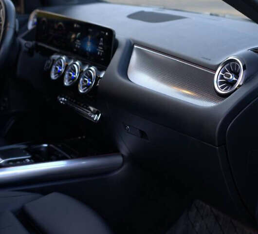 Мерседес ГЛА-Класс 2020 в Владимир-Волынский на Automoto.ua Черный Мерседес ГЛА-Класс, объемом двигателя 2 л и пробегом 95 тыс. км за 33550 $, фото 20 на Automoto.ua