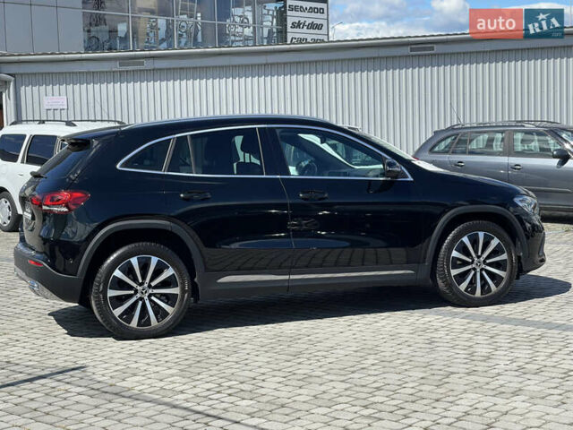 Мерседес ГЛА-Класс 2020 в Мукачеве на Automoto.ua Черный Мерседес ГЛА-Класс, объемом двигателя 1.4 л и пробегом 57 тыс. км за 34500 $, фото 11 на Automoto.ua
