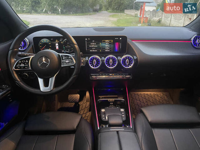 Мерседес ГЛА-Класс 2020 в Владимир-Волынский на Automoto.ua Черный Мерседес ГЛА-Класс, объемом двигателя 2 л и пробегом 95 тыс. км за 33500 $, фото 51 на Automoto.ua