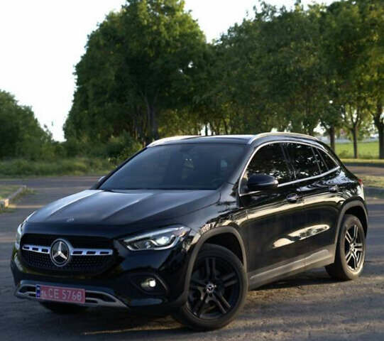 Чорний Мерседес ГЛА-Клас, об'ємом двигуна 2 л та пробігом 97 тис. км за 28200 $, фото 5 на Automoto.ua