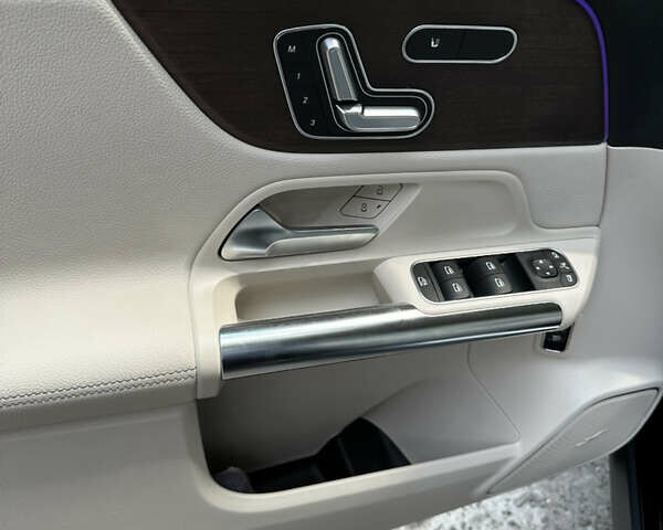 Черный Мерседес ГЛА-Класс, объемом двигателя 1.99 л и пробегом 82 тыс. км за 33500 $, фото 22 на Automoto.ua